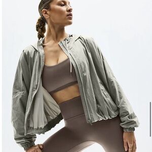Athleta Women's Day Drift  Jacket Abalone Sheen M